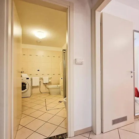 Apartment Flat With A Spacious Sunny Terrace - Beahost *