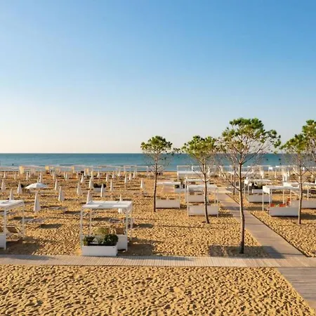 Apartment Flat With A Spacious Sunny Terrace - Beahost Bibione
